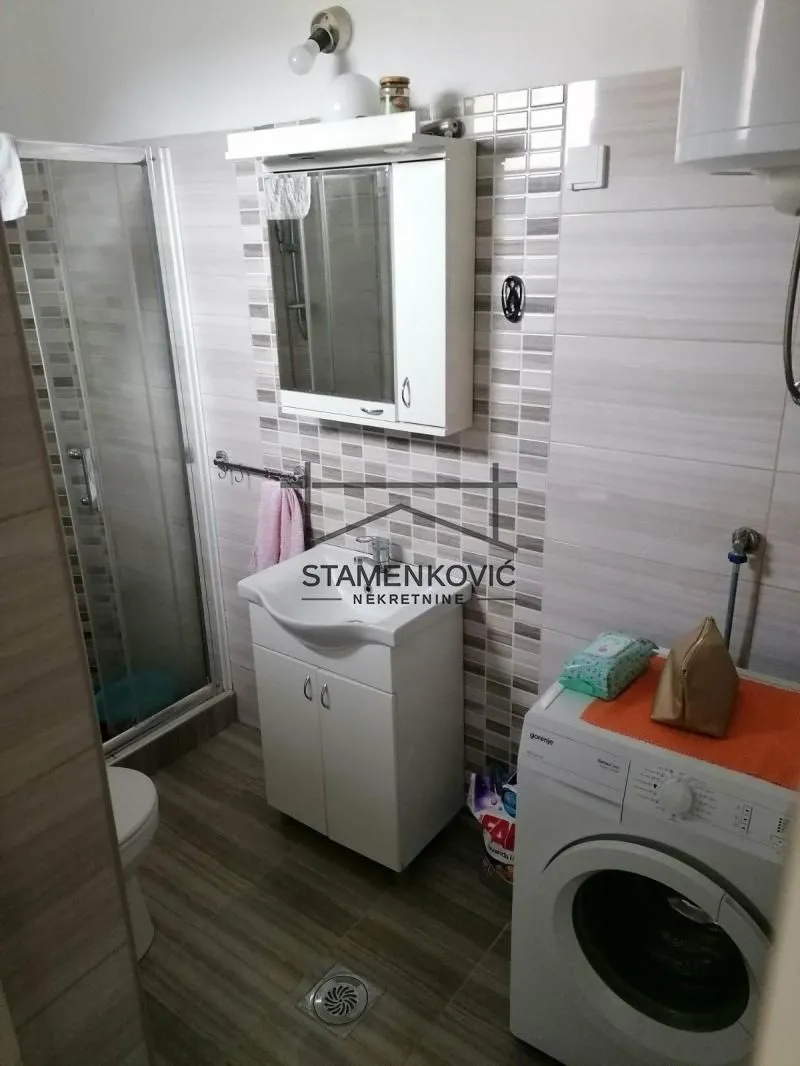 Sale, house, 115m², Šid, Srbija