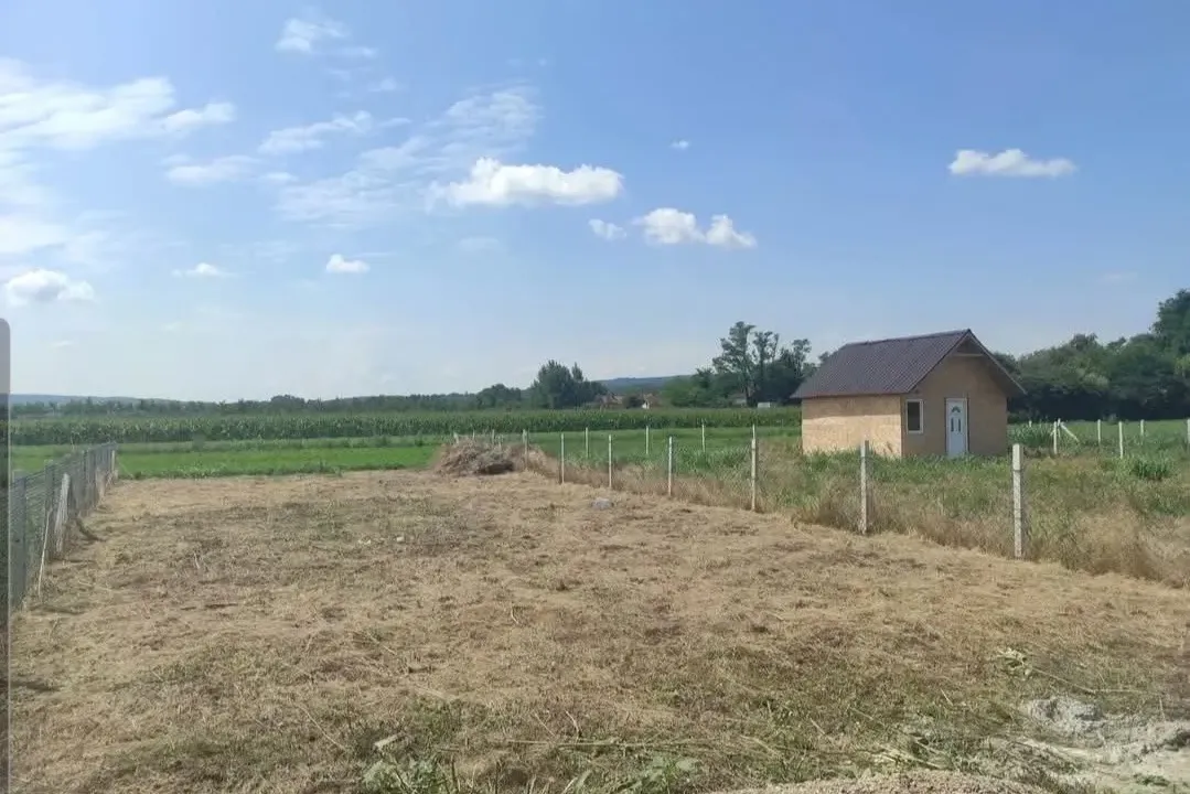 Sale, land lot, 300m², Srebrno jezero, Veliko Gradište