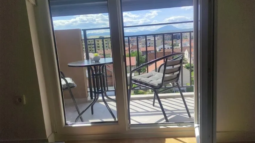 Rent, one bedroom apartment, 42m², Stari Aerodrom, Podgorica