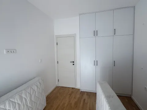 Rent, two bedroom apartment, 64m², Stari Aerodrom, Podgorica - image 6