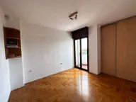 Prodaja, trosoban stan, 105m², Blok 6, Podgorica - image 8