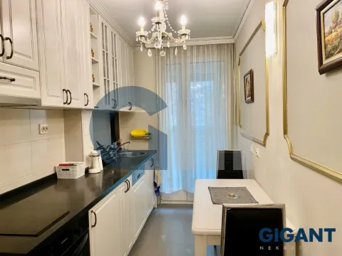 Rent, two bedroom apartment, 59m², Skadarlija, Beograd - image 11
