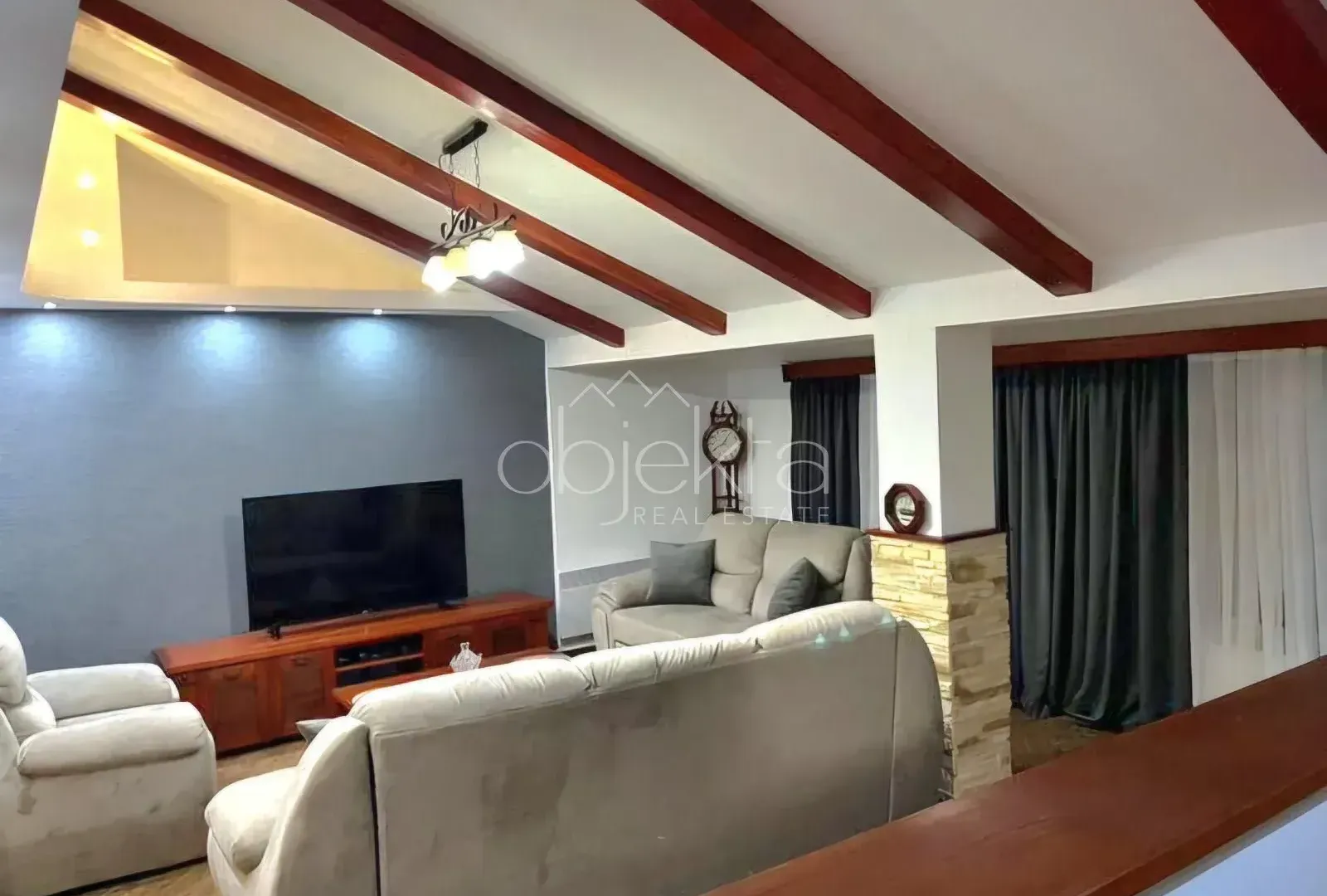 Rent, apartment, 90m², Tivat, Crna Gora