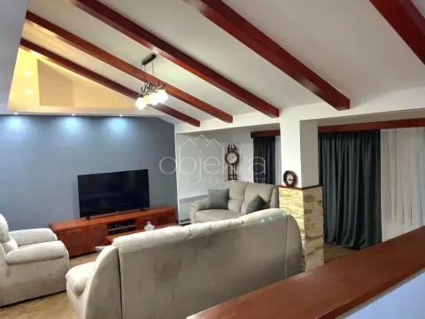 Rent, apartment, 90m², Tivat, Crna Gora - image 2