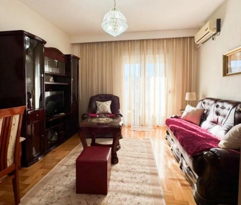 Izdavanje, jednosoban stan, 40m², Zabjelo, Podgorica