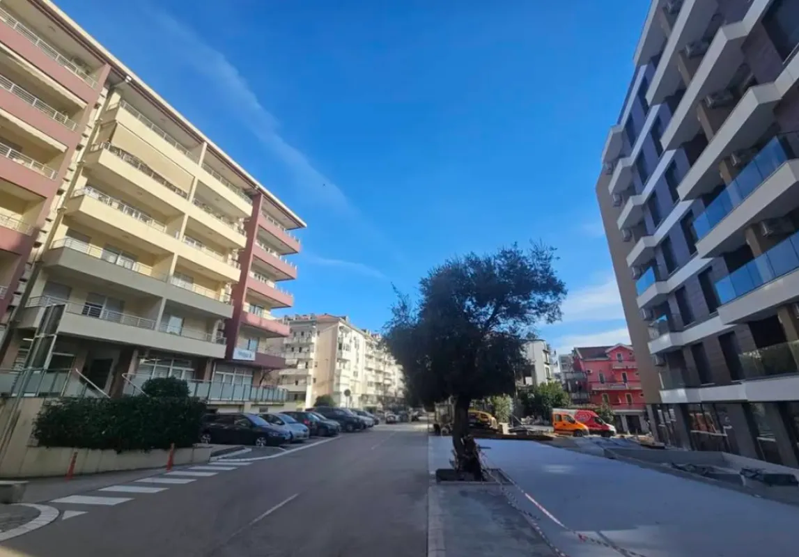 Sale, two bedroom apartment, 78m², Rozino, Budva