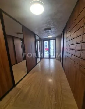 Izdavanje, jednosoban stan, 52m², Kluz, Zvezdara Sve Podlokacije - image 2