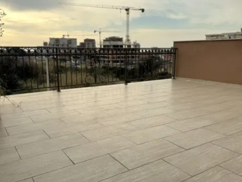 Izdavanje, dvosoban stan, 140m², Bjeliši, Bar - image 10