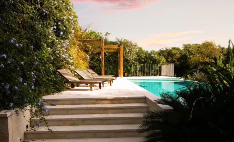 Izdavanje, kuća, 155m², Đenovići, Herceg Novi