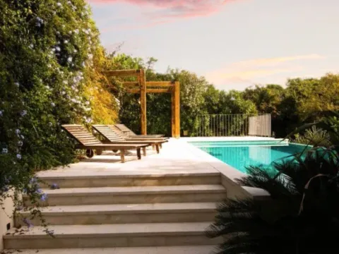 Izdavanje, kuća, 155m², Đenovići, Herceg Novi