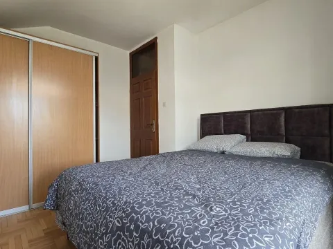 Rent, house, 180m², Tološi, Podgorica - image 13