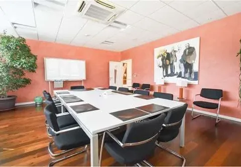 Rent, office space, 1114m², Lastva Grbaljska, Kotor - image 3