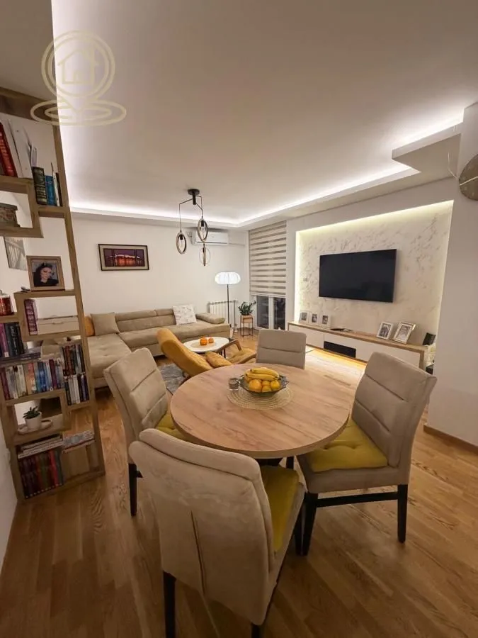 Prodaja, dvosoban stan, 68m², Detelinara, Novi Sad Sve Podlokacije