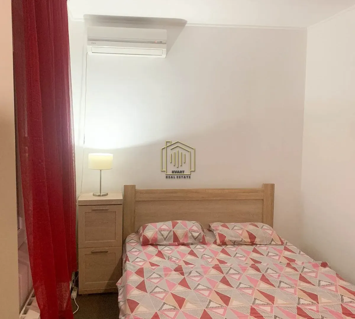 Izdavanje, dvosoban stan, 95m², Tološi, Podgorica