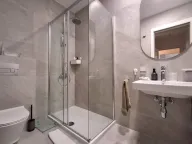 Prodaja, stan, 68m², Central Point, Podgorica - image 16