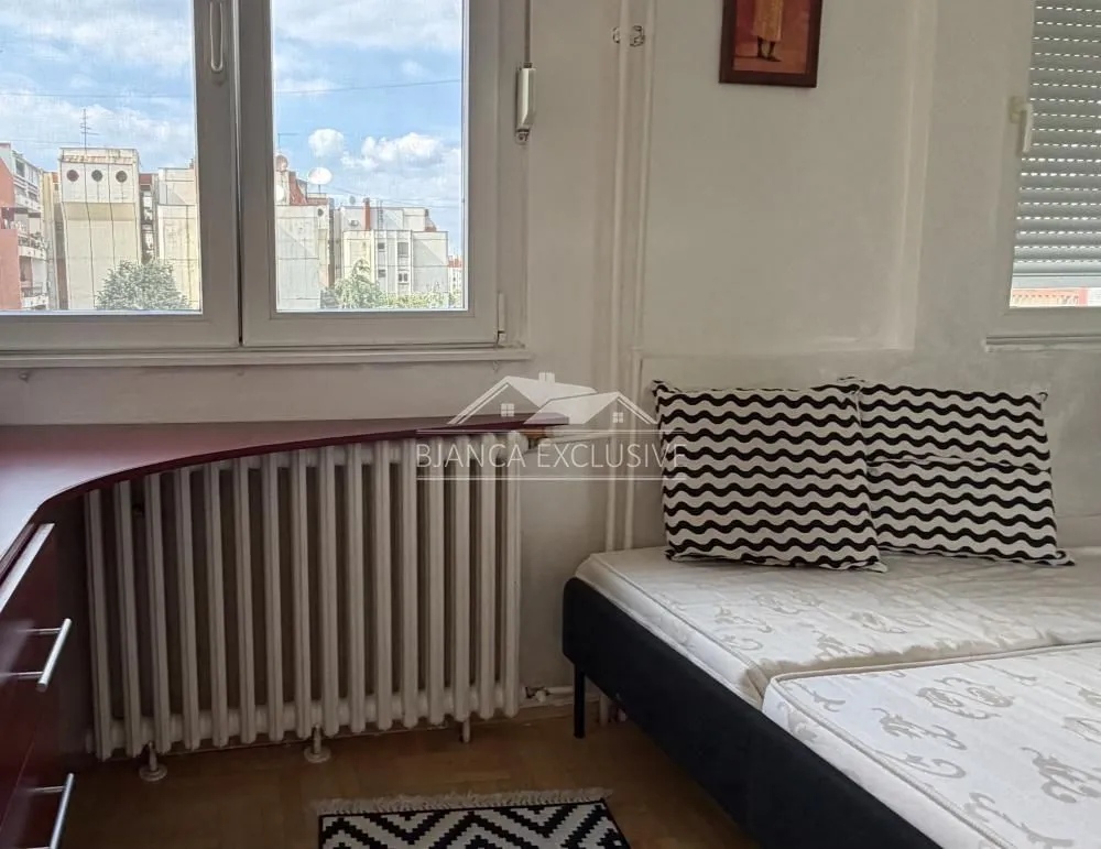 Prodaja, jednosoban stan, 37m², Novi Beograd Sve Podlokacije, Beograd