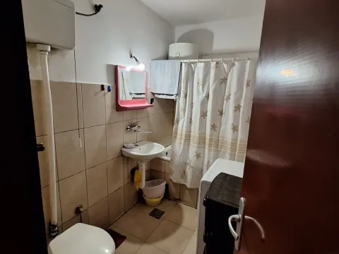 Prodaja, stan, 84m², Pejton, Podgorica - image 10