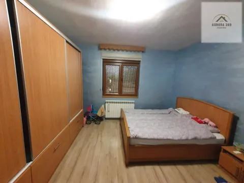 Prodaja, kuća, 215m², Ogar, Pećinci - image 8