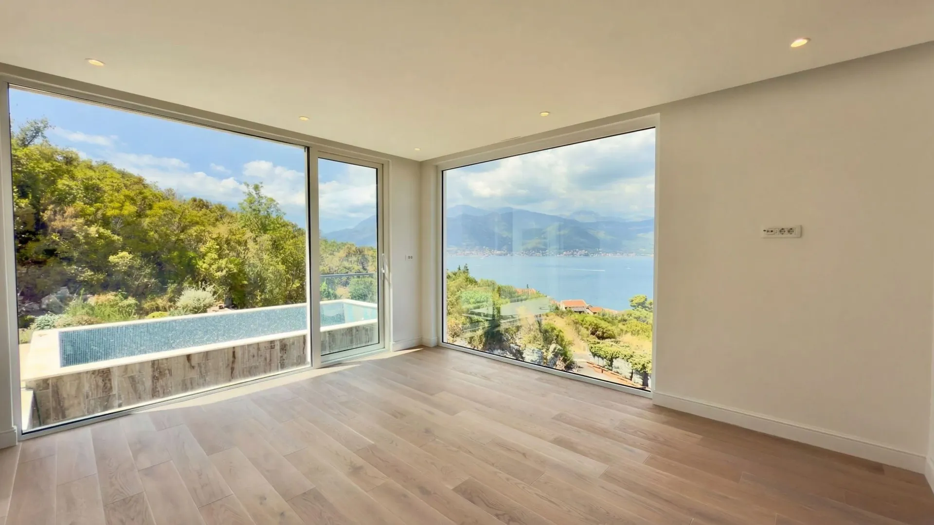 Prodaja, kuća, 350m², Krašići, Tivat