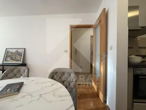 Prodaja, jednosoban stan, 39m², Stari Aerodrom, Podgorica - image 8