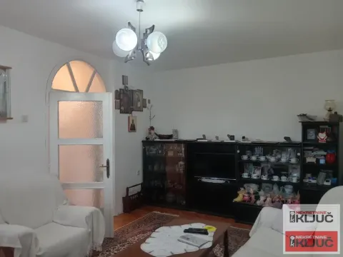 Prodaja, dvosoban stan, 52m², Rotkvarija, Novi Sad Sve Podlokacije - image 3