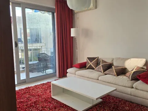 Sale, one bedroom apartment, 50m², Petrovac, Budva - image 21