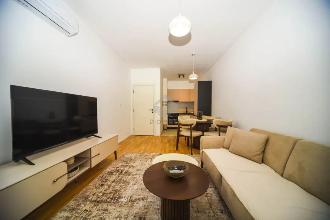 Rent, one bedroom apartment, 43m², Stari Aerodrom, Podgorica