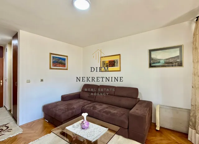 Rent, studio apartment, 32m², Makedonsko naselje, Bar