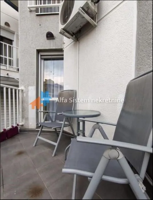 Rent, two bedroom apartment, 52m², Savski Venac, Beograd