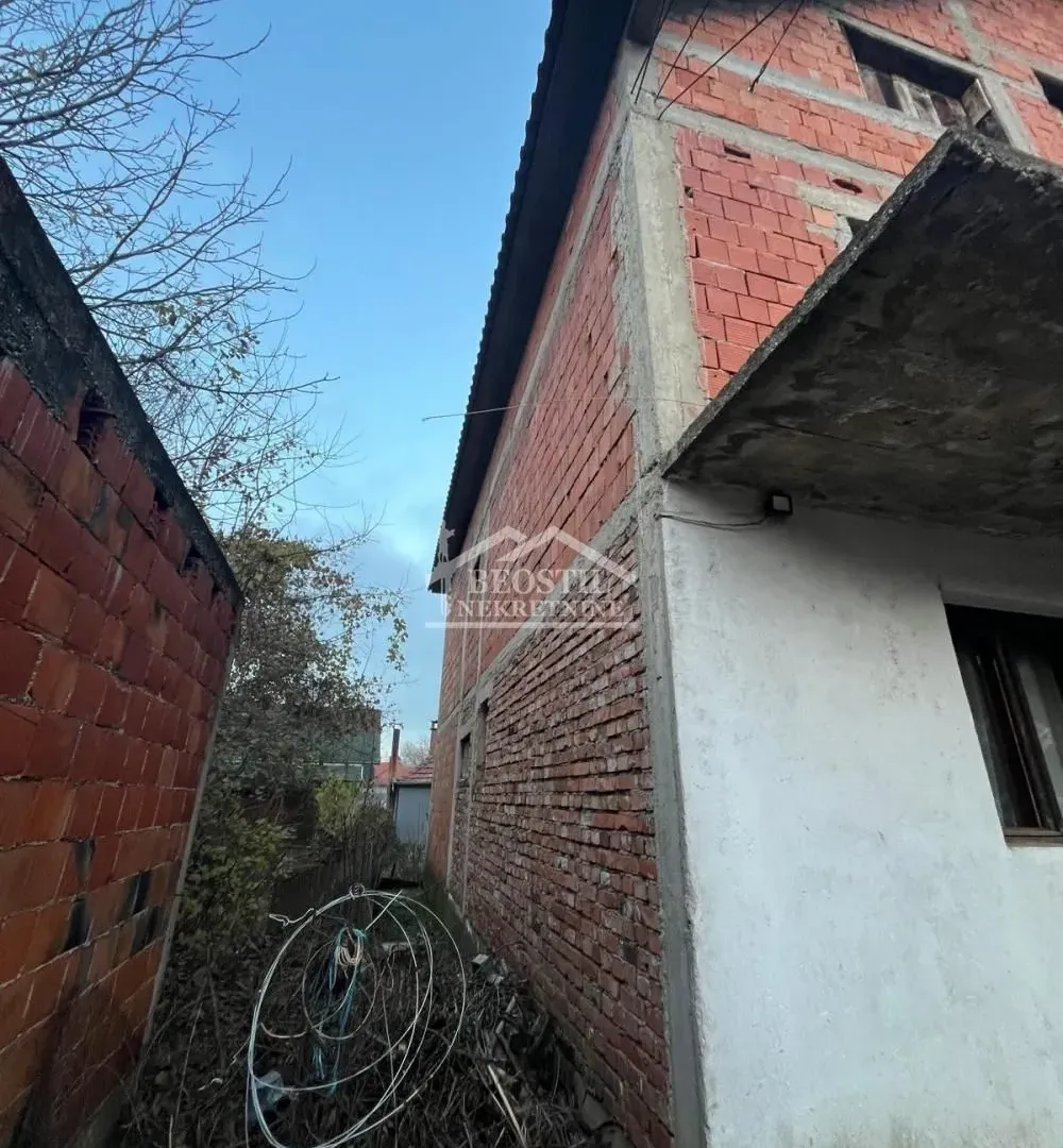 Prodaja, kuća, 337m², Plavinac, Smederevo