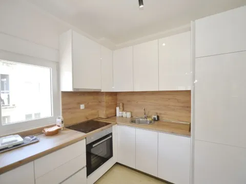 Sale, one bedroom apartment, 42m², Budva, Crna Gora - image 4