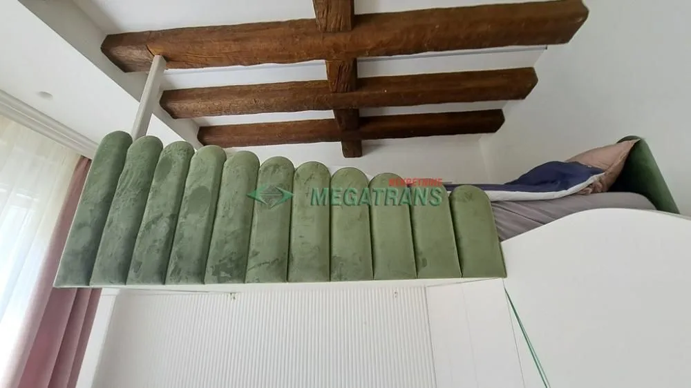 Izdavanje, trosoban stan, 80m², Centar, Novi Sad