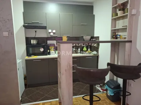 Rent, one bedroom apartment, 34m², Stari Grad, Beograd - image 5