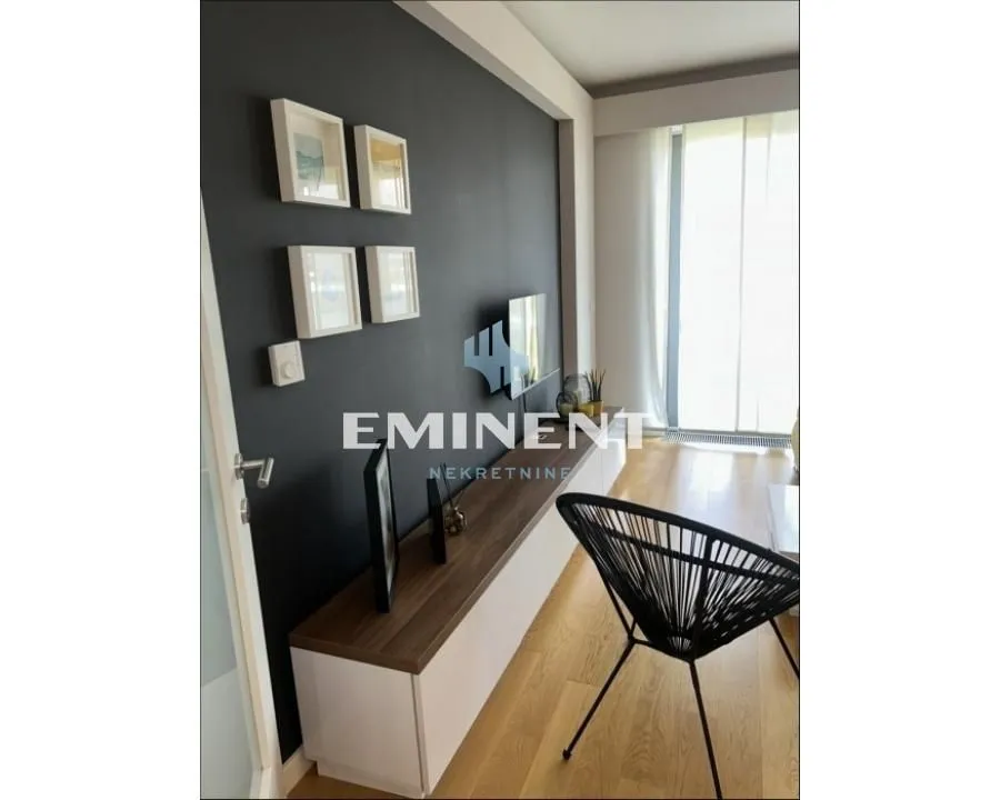 Rent, two bedroom apartment, 53m², Novi Beograd Blok 65, Novi Beograd Sve Podlokacije