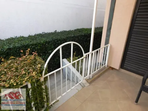 Sale, house, 300m², Kragujevac, Srbija - image 54