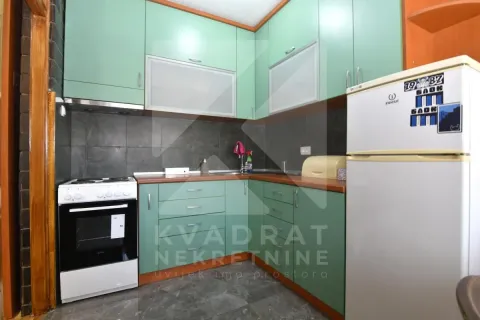 Rent, one bedroom apartment, 50m², Blok 5, Podgorica - image 3