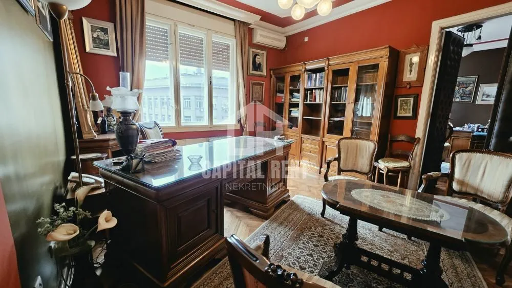 Prodaja, četvorosoban stan, 84m², Savski Venac, Beograd