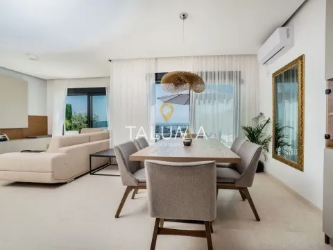 Sale, house, 160m², Ivanovići, Budva - image 2