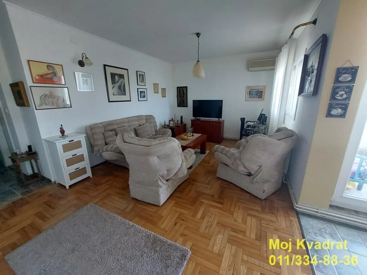 Prodaja, četvorosoban stan, 114m², Vračar Sve Podlokacije, Beograd