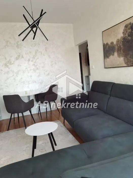 Rent, two bedroom apartment, 45m², Stari Grad, Beograd