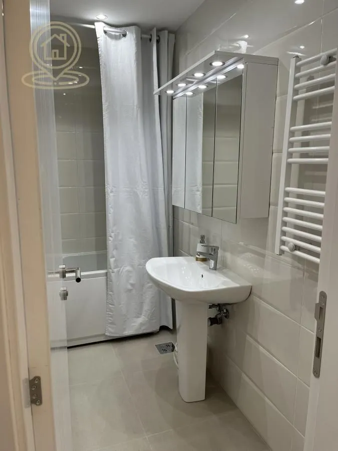 Prodaja, četvorosoban stan, 101m², Salajka, Novi Sad Sve Podlokacije