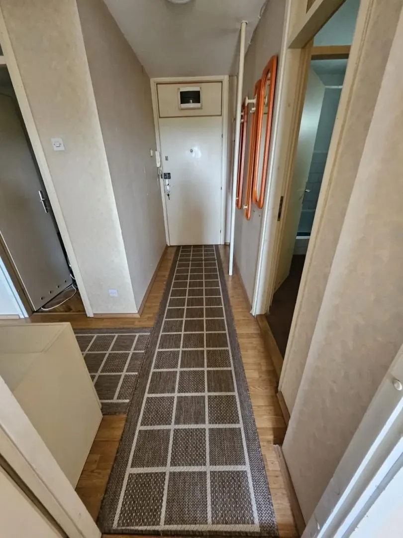 Prodaja, trosoban stan, 87m², Novi Beograd Blok 70, Novi Beograd Sve Podlokacije