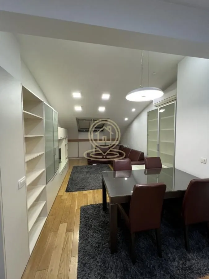Rent, three bedroom apartment, 87m², Palilula Sve Podlokacije, Beograd