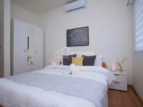 Sale, two bedroom apartment, 99m², Prčanj, Kotor - image 3