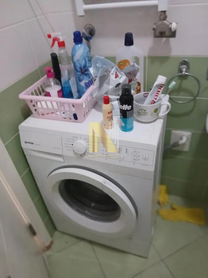 Izdavanje, jednosoban stan, 37m², Grbavica, Novi Sad Sve Podlokacije