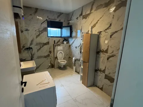 Rent, three bedroom apartment, 132m², Polje, Bar - image 15