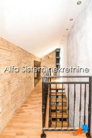 Rent, four bedroom apartment, 140m², Đeram Pijaca, Beograd