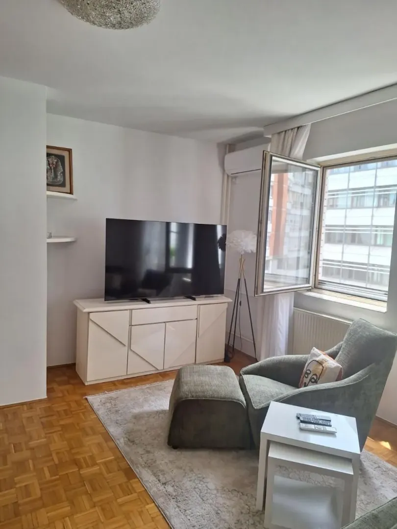 Rent, two bedroom apartment, 55m², Tašmajdan, Palilula Sve Podlokacije