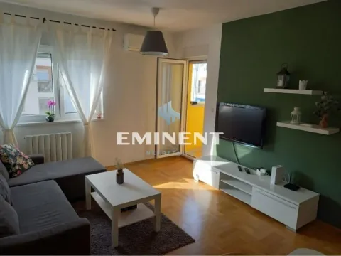 Stan in Novi Beograd Blok 72