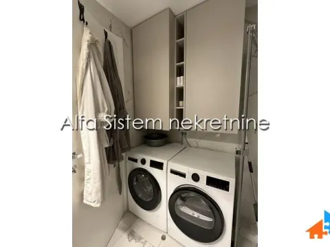 Izdavanje, trosoban stan, 77m², Novi Beograd Blok 63, Novi Beograd Sve Podlokacije - image 10